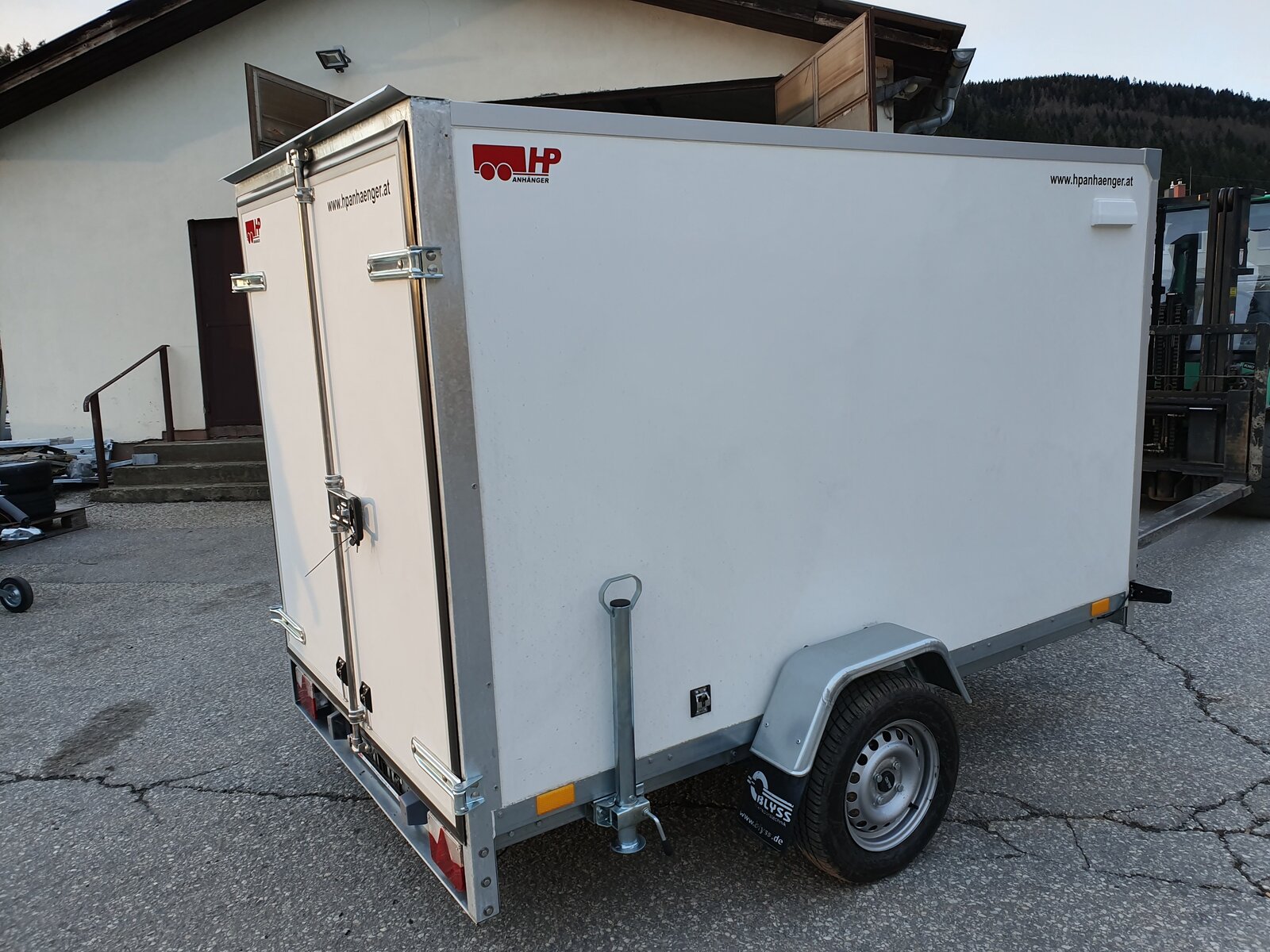 PKW Anhänger, Autoanhänger, Kofferanhänger HP 752515 HK, 2500 x 1500 x 1500 mm, 750 kg ungebremst