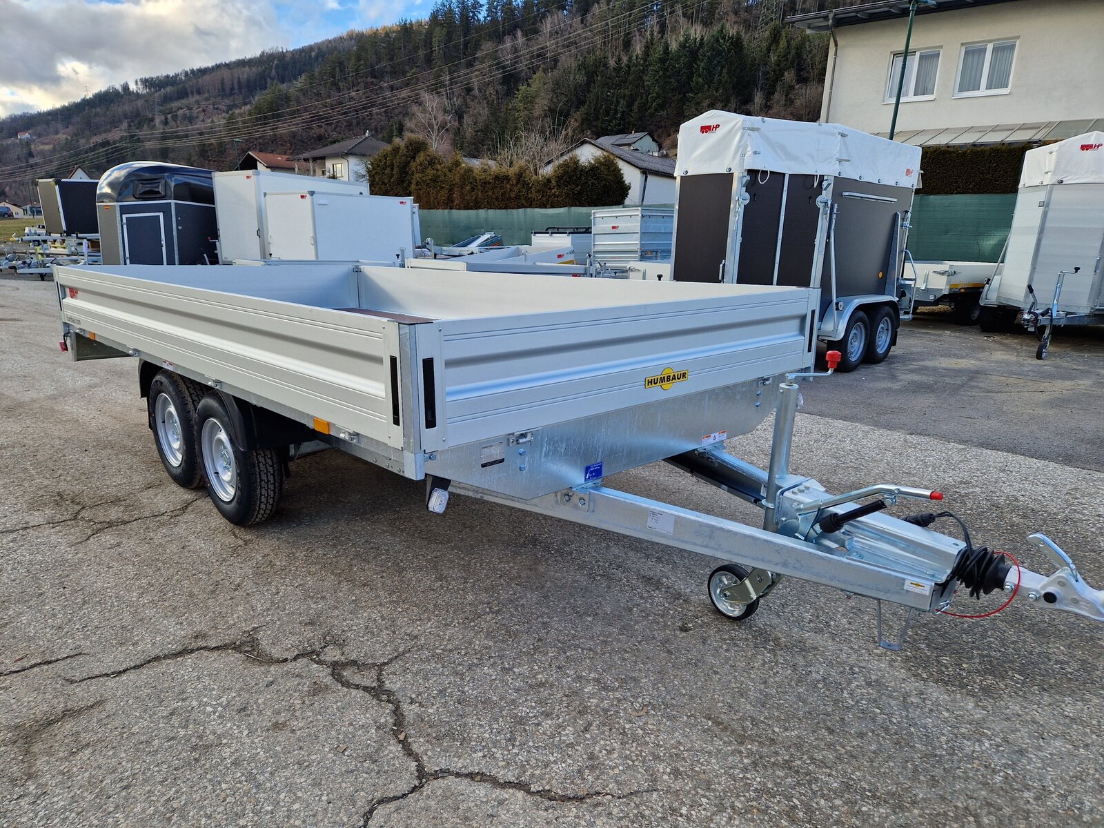 PKW-Anhänger Humbaur HT 304121 - Gerwerbeanhänger, Tandem-Hochlader Aluminium, 3.000kg, bei HP-Anhänger