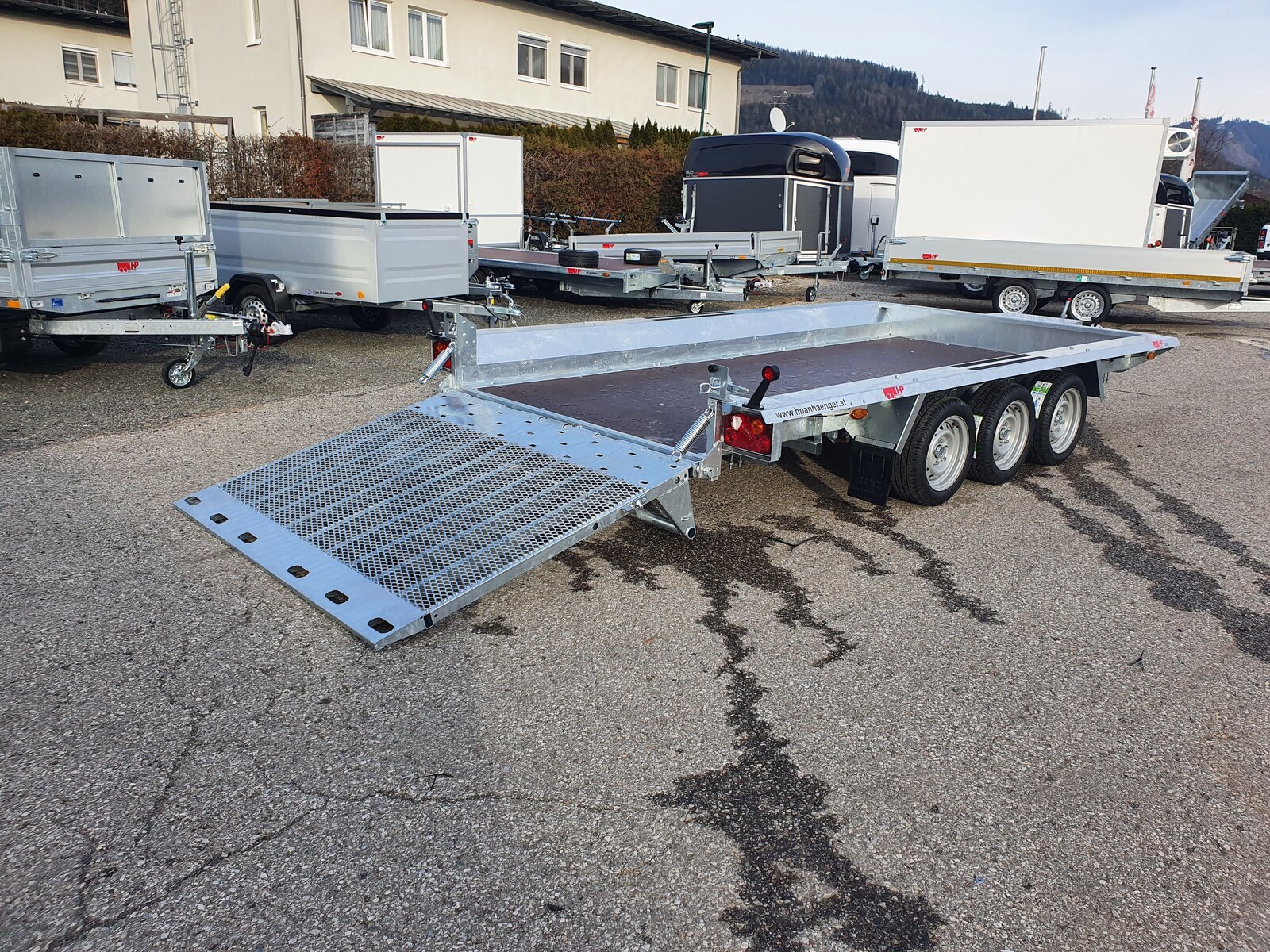 Baumaschinenanhänger, Universaltransporter HP 354018/3 Tridem