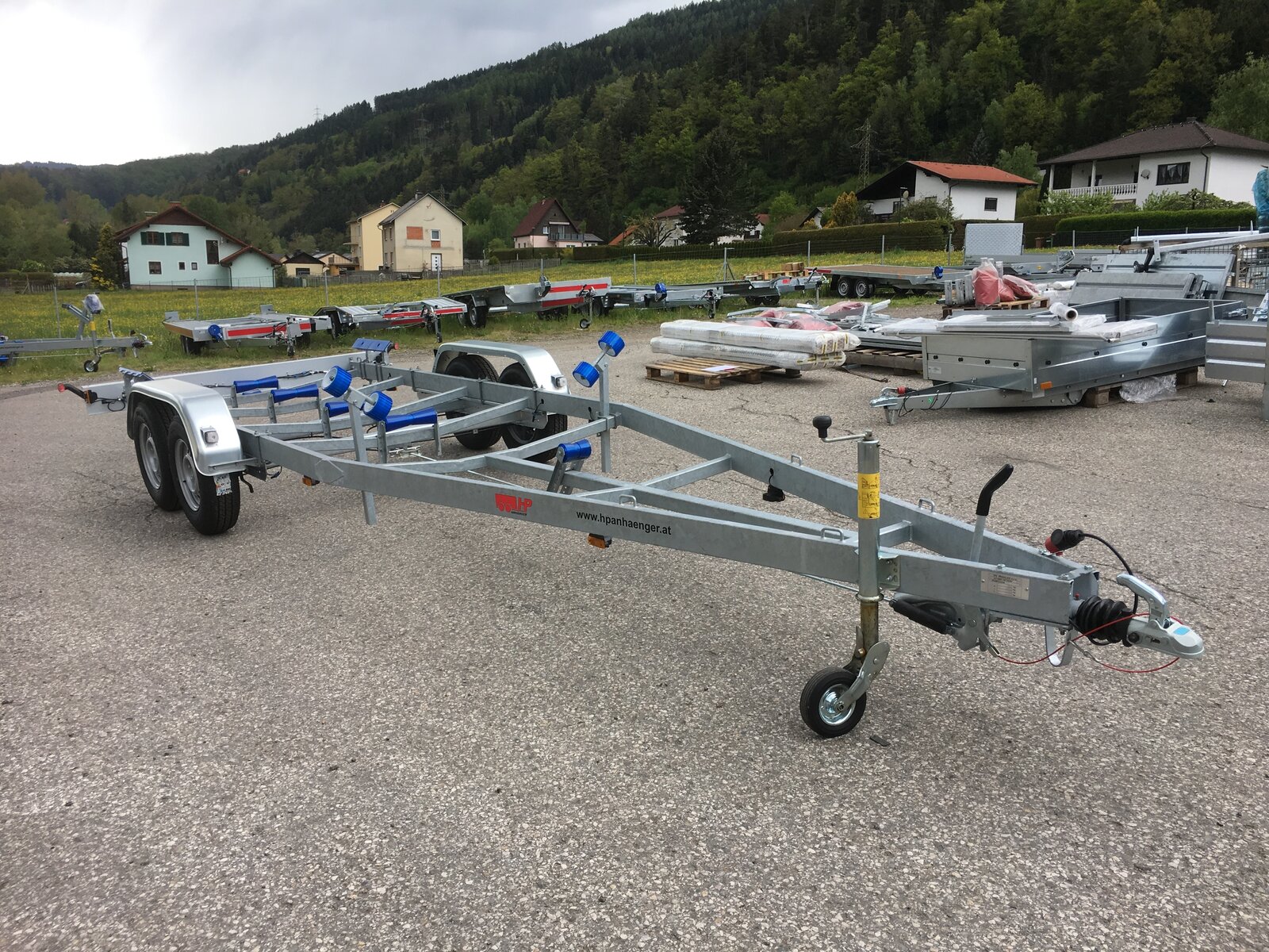 Bootsanhänger, HP 2700 BA, PKW-Anhänger für Motorboote, 2700 kg Gesamtgewicht