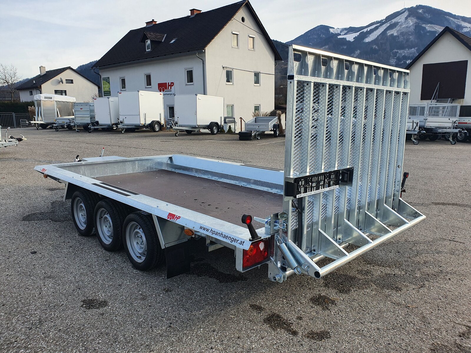 Baumaschinenanhänger, Universaltransporter HP 354018/3 Tridem